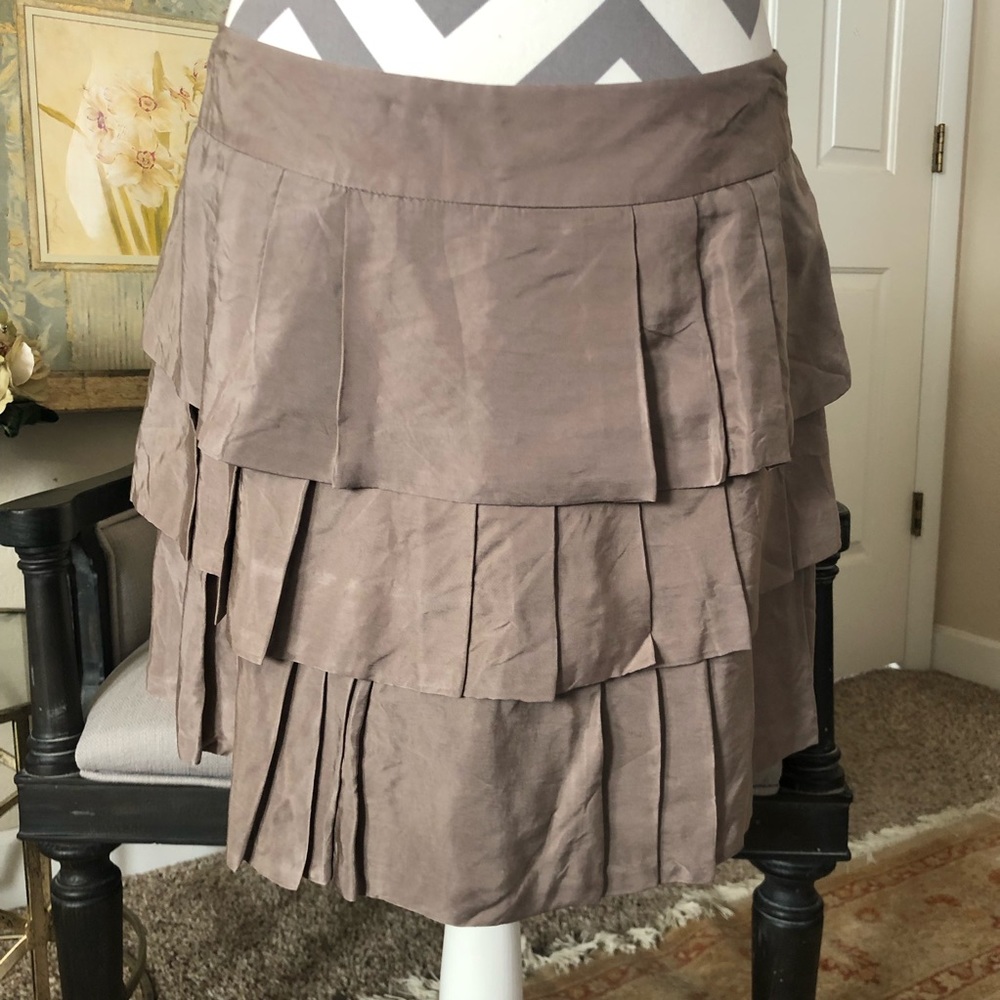 Banana Republic Solid Tiered Skirt
